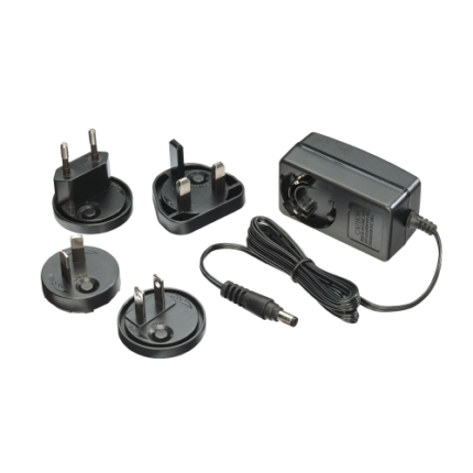 Lindy 73849 adaptador e inversor de corriente Interior 18 W Negro