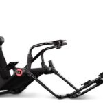 Cabina del F-GT Lite de carreras de siguiente nivel